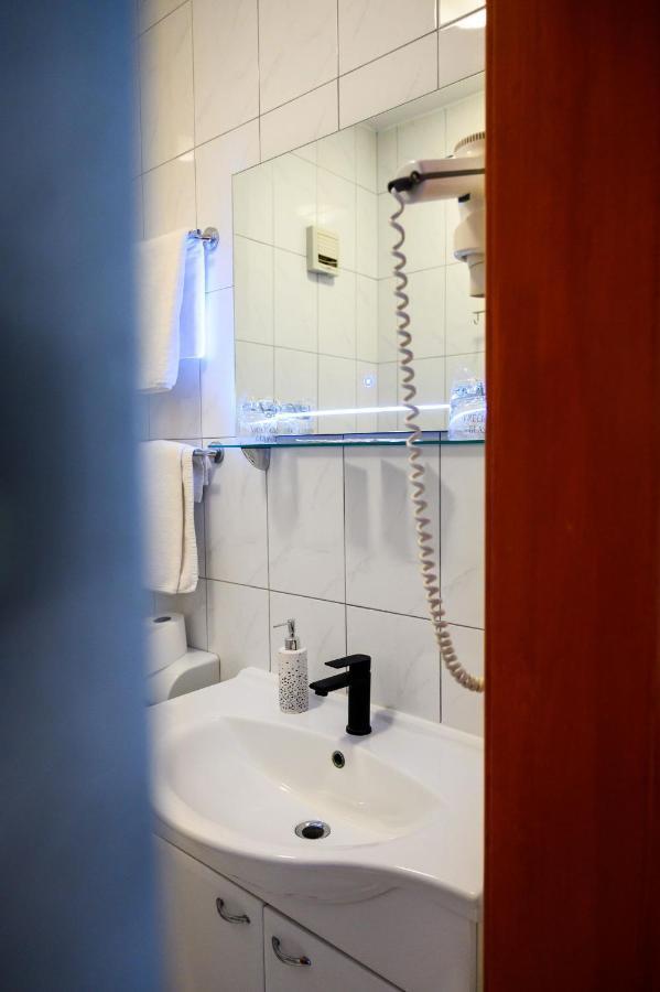 Hotel Mb Metković المظهر الخارجي الصورة